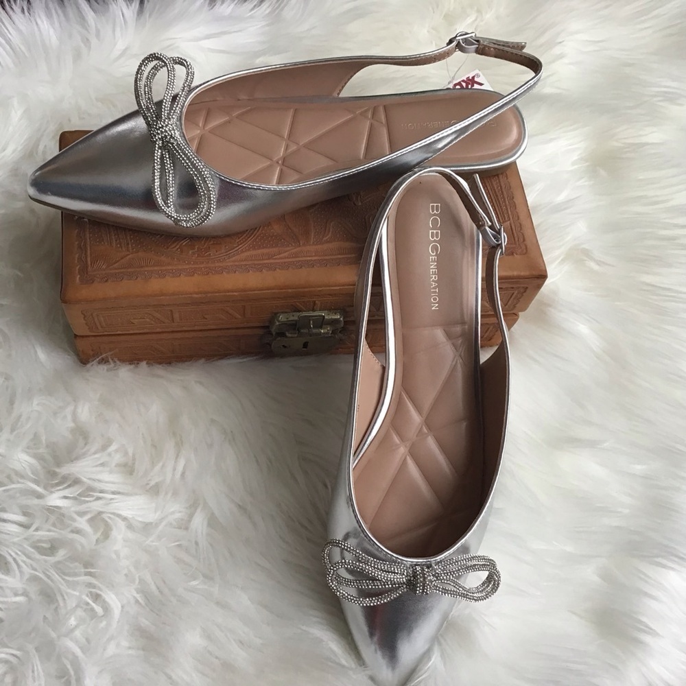 BCBGeneration Kristin Flat Slingback -Sliver Sz 8.5 NWT